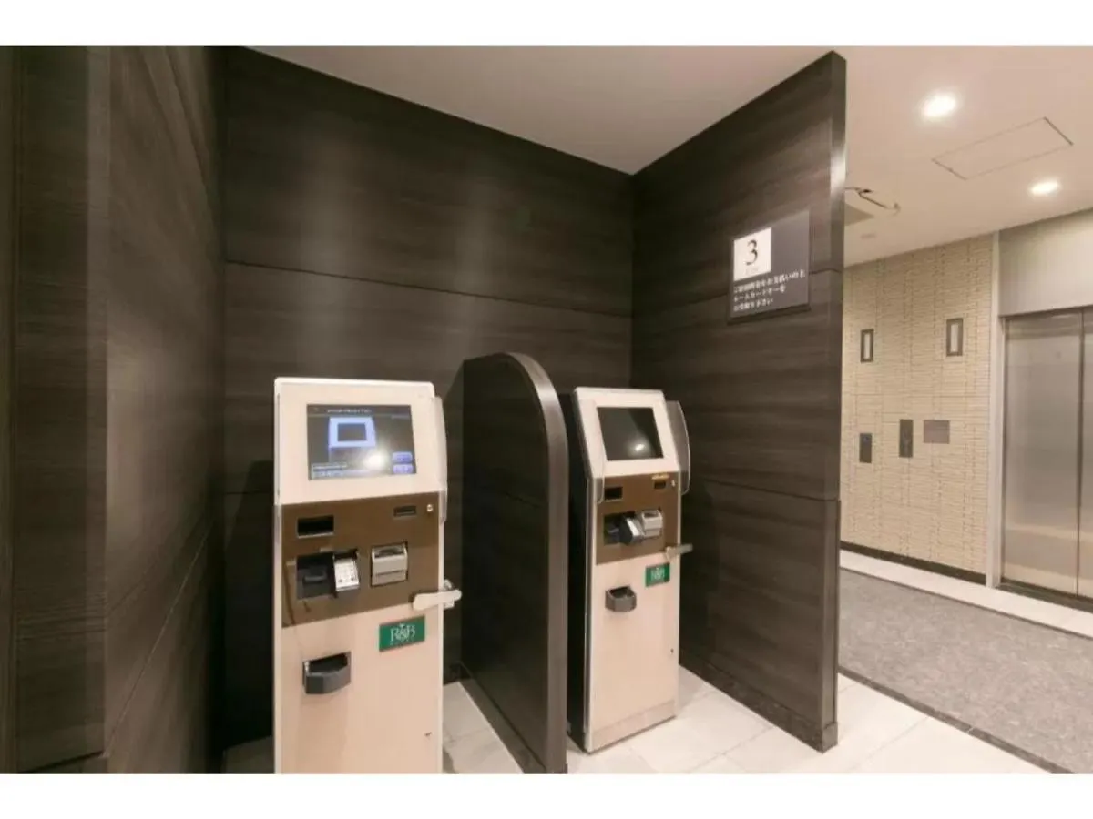 R&B Hotel Shin Osaka Kitaguchi - Vacation Stay 40554V 0*,